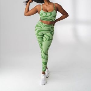 Vitality Ascend Pant in Botanical